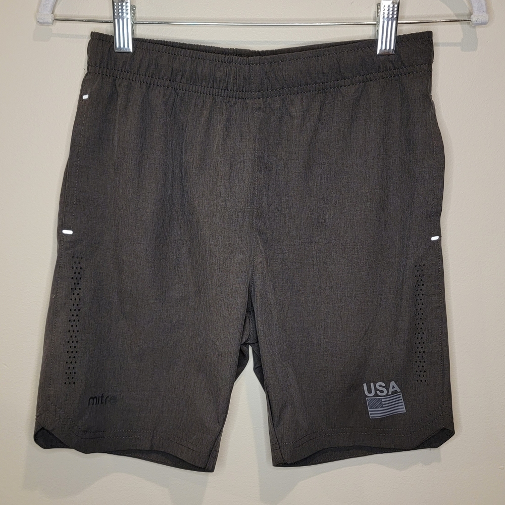 Boys Mitre Shorts USA Quick Dry Vented Pockets Grey size Medium 10/12